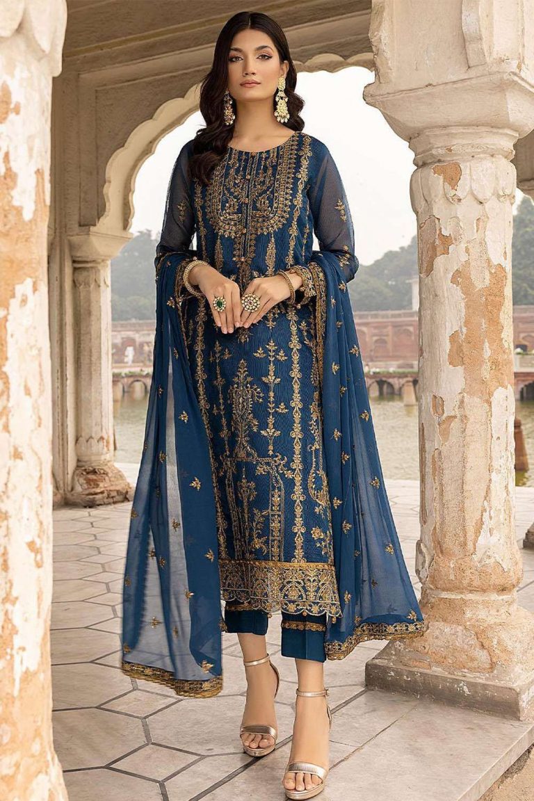 Embroidered Salwar Kameez Model